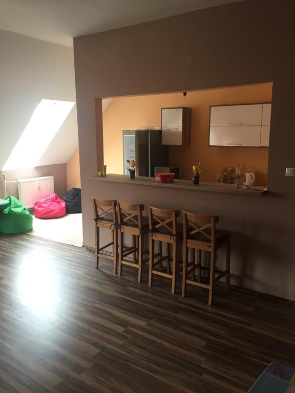 Palank Apartman Mosonmagyaróvár エクステリア 写真
